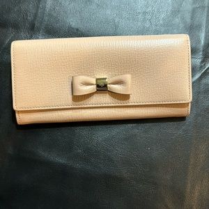 Mulberry Wallet